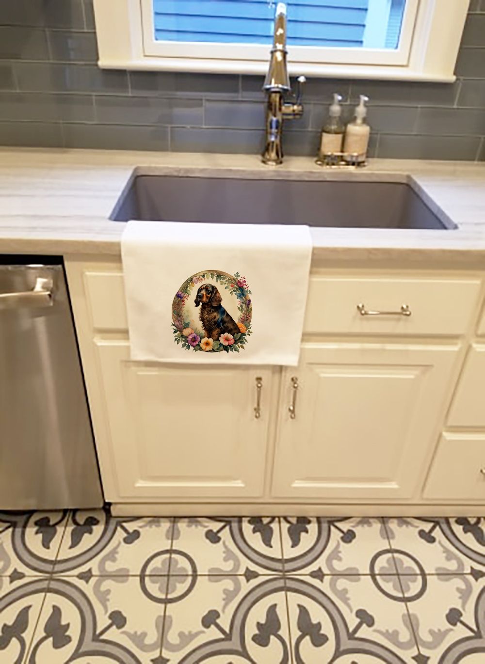 Field Spaniel and Flowers Kitchen Towel Set of 2 White Dish Towels Decorative Bathroom Hand towel for Hand, Face, Hair, Yoga, Tea, Dishcloth, 19 X 28", White