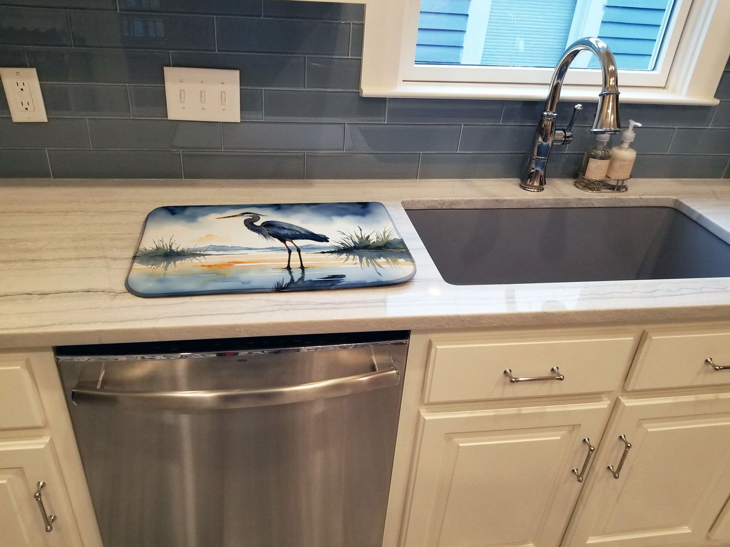 Blue Heron Barely Lit Sky Dish Drying Mat Absorbent Dish Drying Mat Pad for Kitchen Counter Dish Drainer Mat for Countertop, 14 x 21", Multicolor
