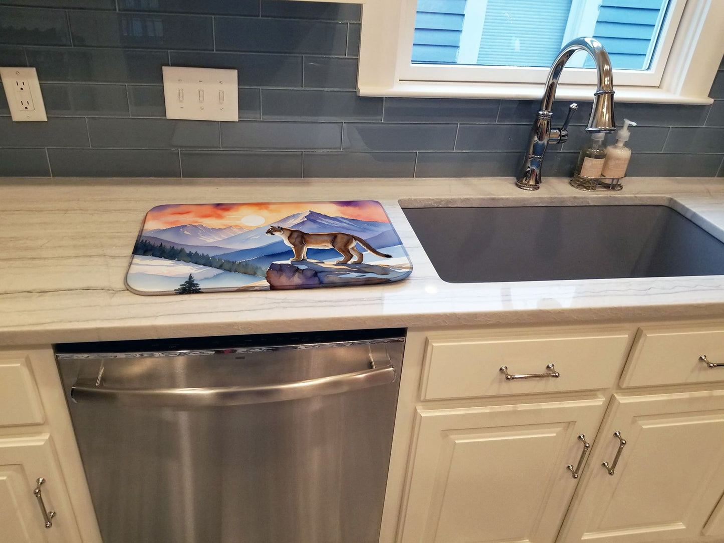 Mountain Majesty Lion Dish Drying Mat Absorbent Dish Drying Mat Pad for Kitchen Counter Dish Drainer Mat for Countertop, 14 x 21", Multicolor