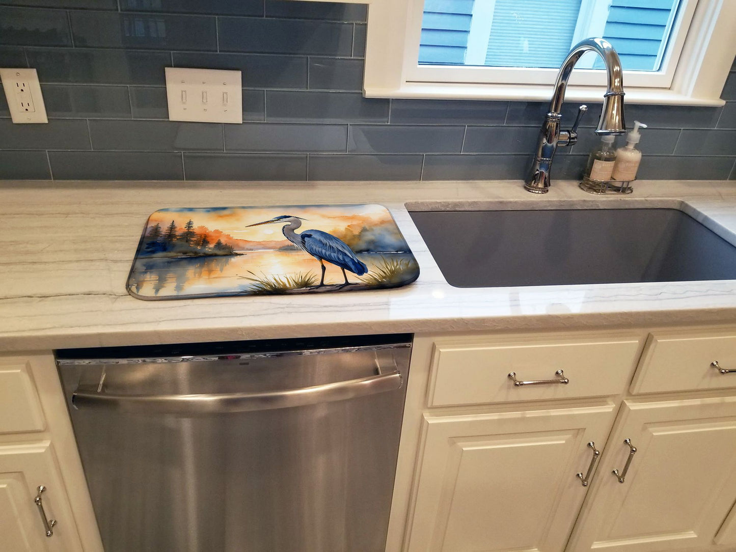 Blue Heron in the Golden Hour Dish Drying Mat Absorbent Dish Drying Mat Pad for Kitchen Counter Dish Drainer Mat for Countertop, 14 x 21", Multicolor