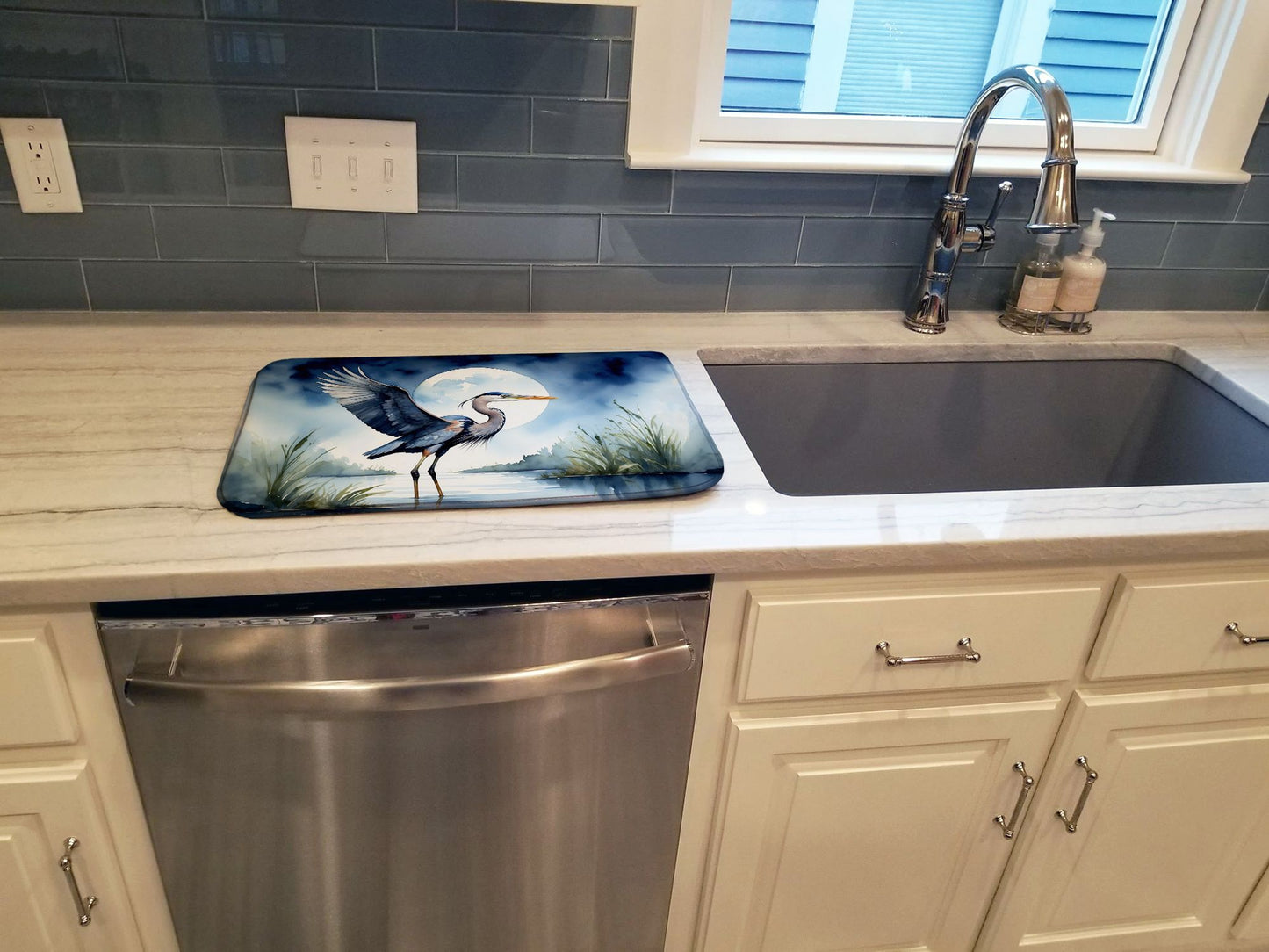 Blue Heron Under the Moonlight Dish Drying Mat Absorbent Dish Drying Mat Pad for Kitchen Counter Dish Drainer Mat for Countertop, 14 x 21", Multicolor
